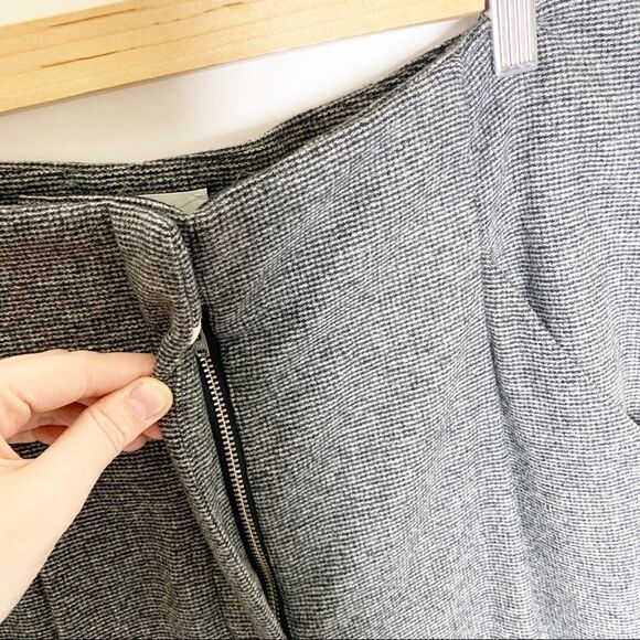 Aritzia Wilfred Allant Tweed Pleated Trouser Gray Size 10 High Rise Tapered crop - Picture 3 of 8